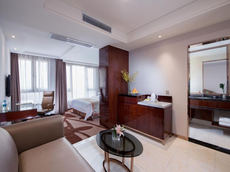 Vienna Classic Hotel Dongguan Changan Xiandai Exterior photo